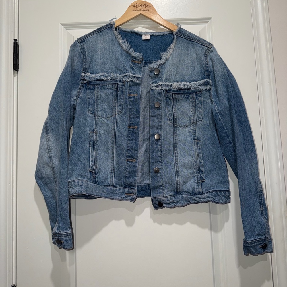 Tinseltown‎ Women’s Denim Jean Jacket XL Frayed